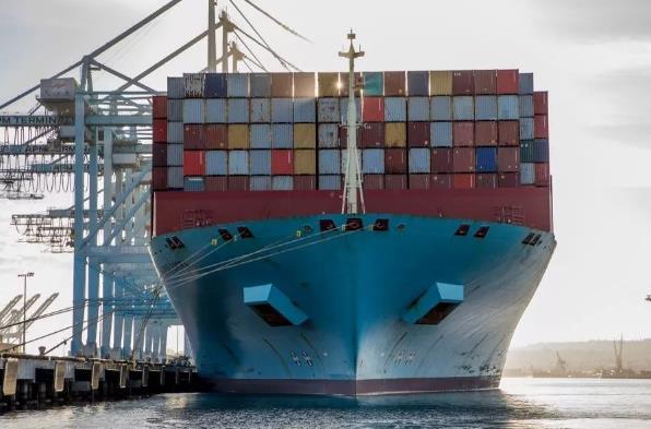 英國國際貨代行業(yè)的特點(diǎn)、挑戰(zhàn)和未來趨勢是怎樣的？