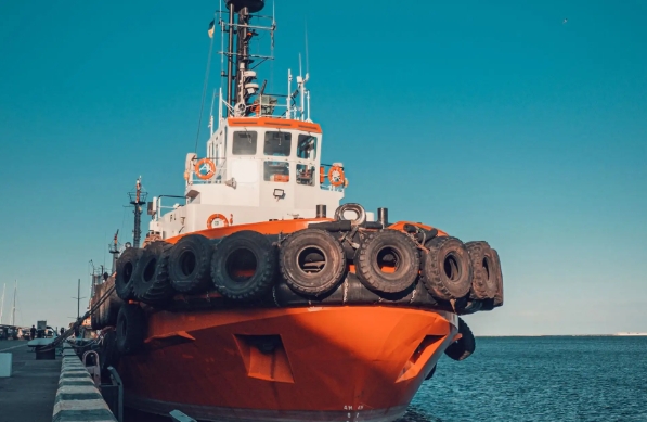 無(wú)論是國(guó)際大型企業(yè)還是中小型，都可受益于美國(guó)貨代服務(wù)的多重優(yōu)勢(shì)