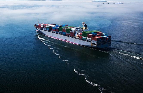 隨著市場環(huán)境的不斷變化，美國貨代行業(yè)也面臨著前所未有的挑戰(zhàn)