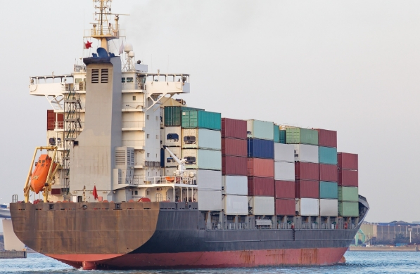 美國空運的現(xiàn)狀、特點及其對全球經(jīng)濟(jì)的影響有哪些？